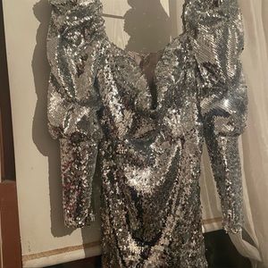 ELLAE LISQUE  sequins dress NEW WITH TAGS